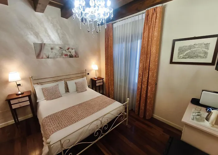 Bed and Breakfast Relais Ponte Pietra Verona